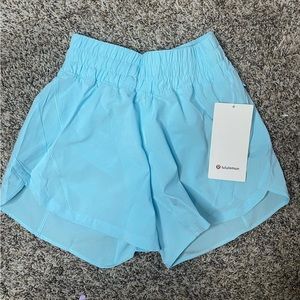 TRADE for @jazmineantolin